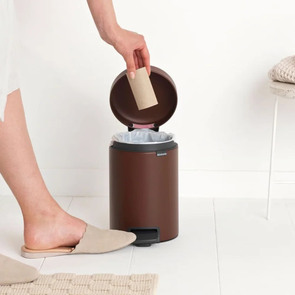 Brabantia｜Newicon Pedal Bin 圓形腳踏垃圾桶 3L｜塑膠內桶｜5款顏色 5 Colours