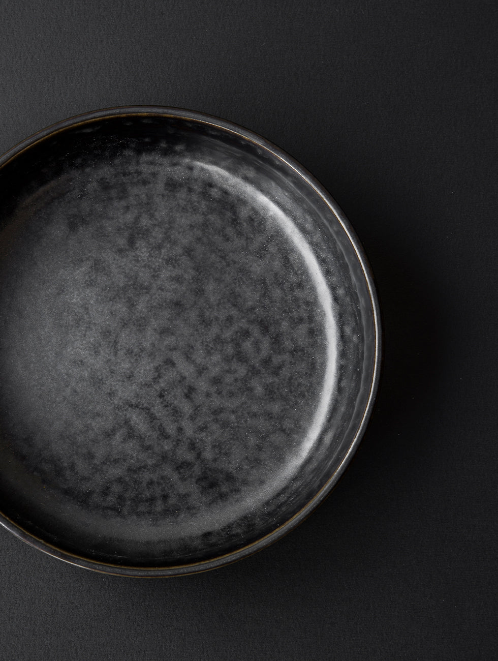 Menu - Denmark｜Norm Architects｜New Norm Bowl Ø17.5 cm Nordic glazed ceramic dinner bowl｜Dark Glazed dark gray glaze